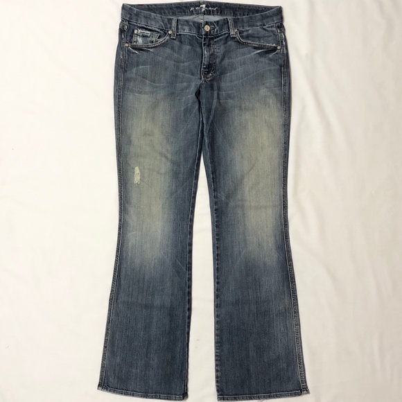 7FAM Women’s “A-Pocket” Lowrise Bootcut Jeans - 31 - Picture 2 of 16